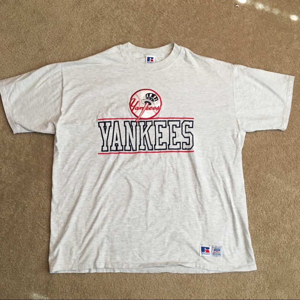 Men’s collectible Yankees tee
